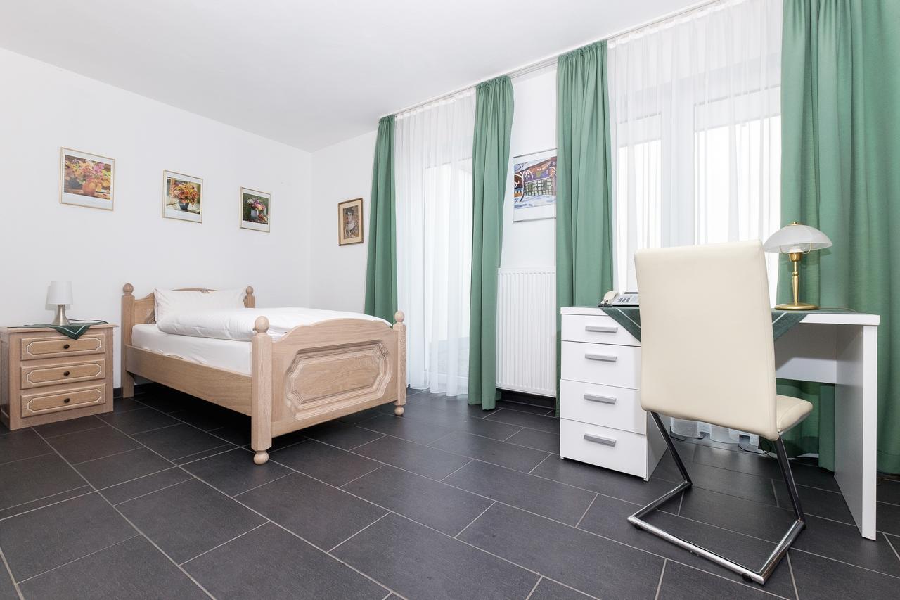 Hotel Garni Jacobs Bonn Exterior photo