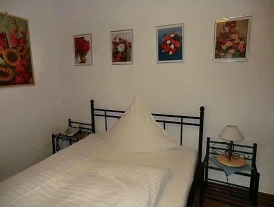 Hotel Garni Jacobs Bonn Exterior photo